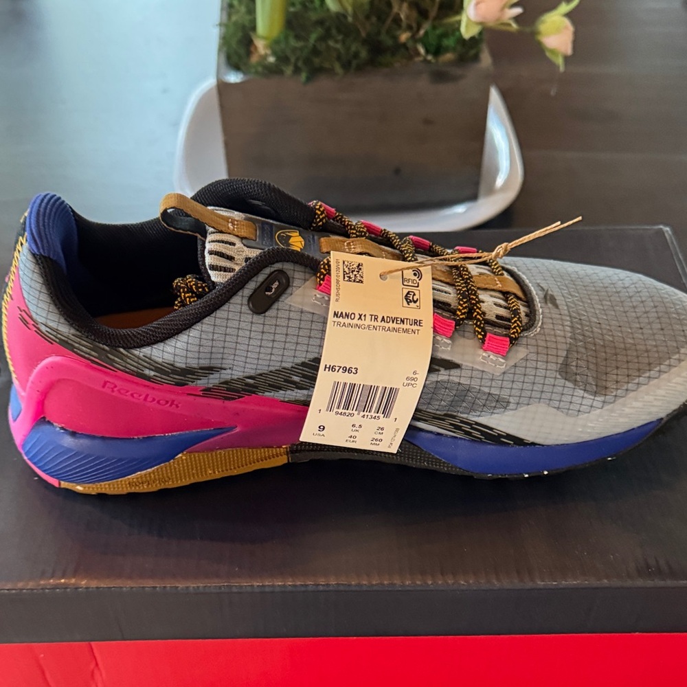 Reebok Gray Blue Pink Training Shoe